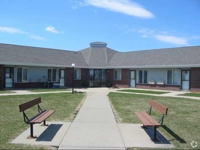 Building Photo - Cedar Crossing 1 Rental