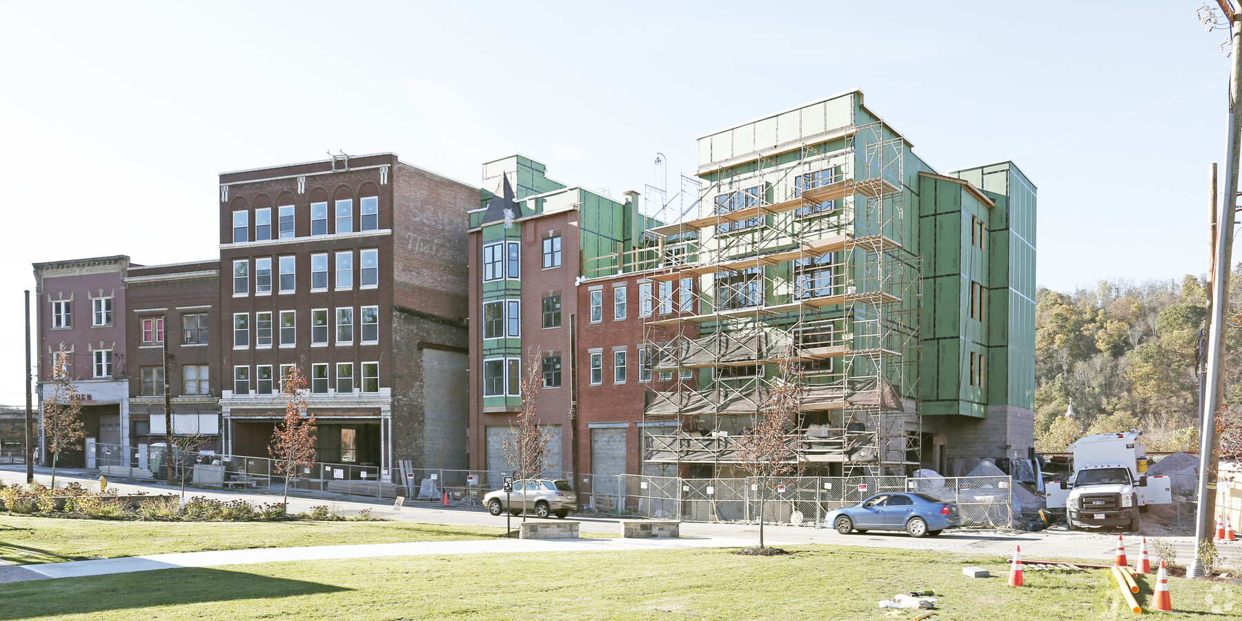 Iron Bridge Crossings - Iron Bridge Crossings Apartments