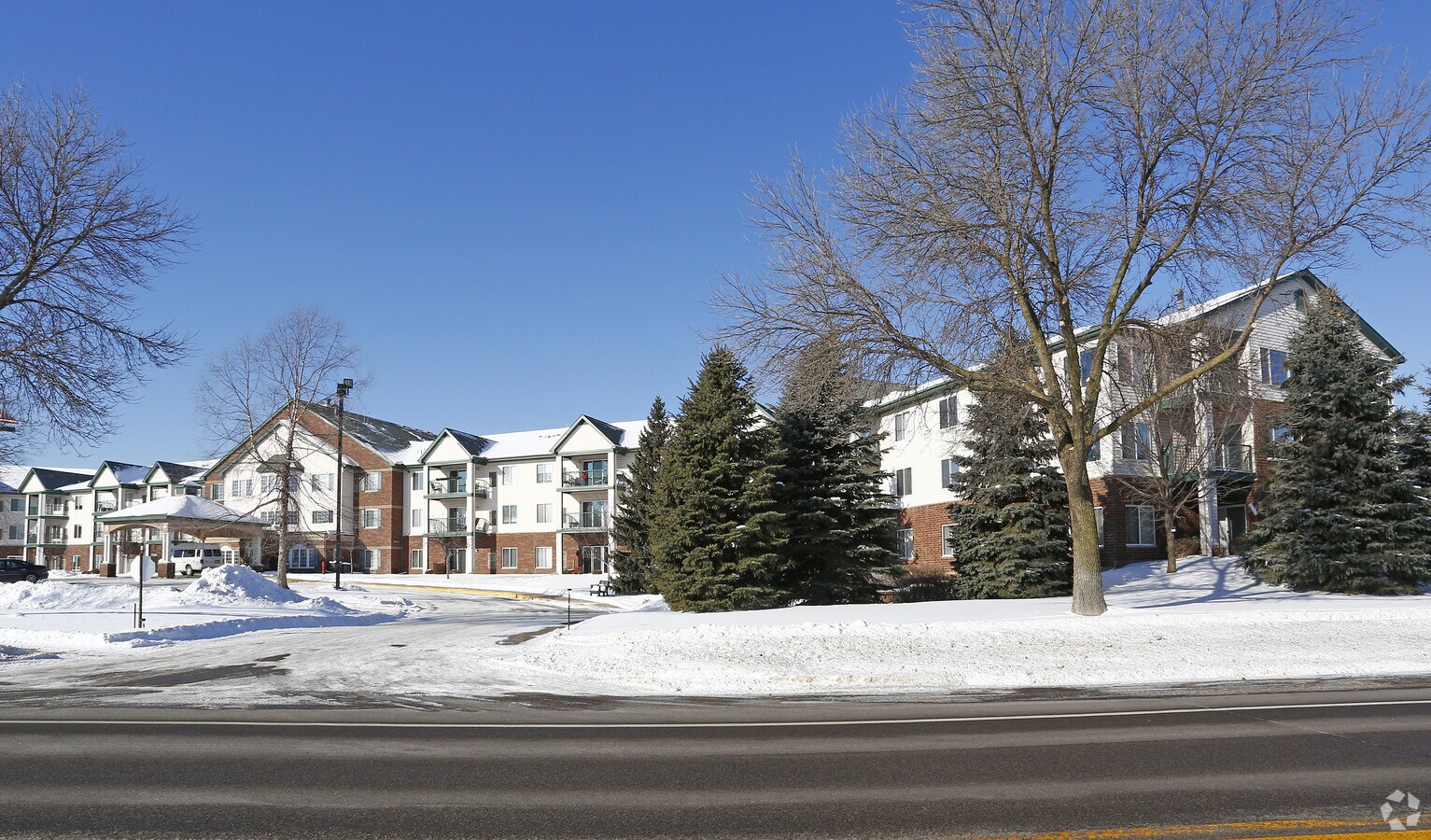 Summerhouse of Shoreview (Senior 55+) Apartments Shoreview, Minnesota 1 unit available After55