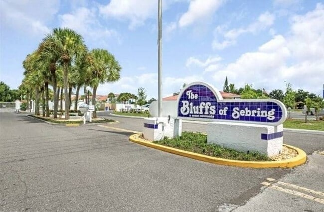 Building Photo - 4801 Casablanca Cir