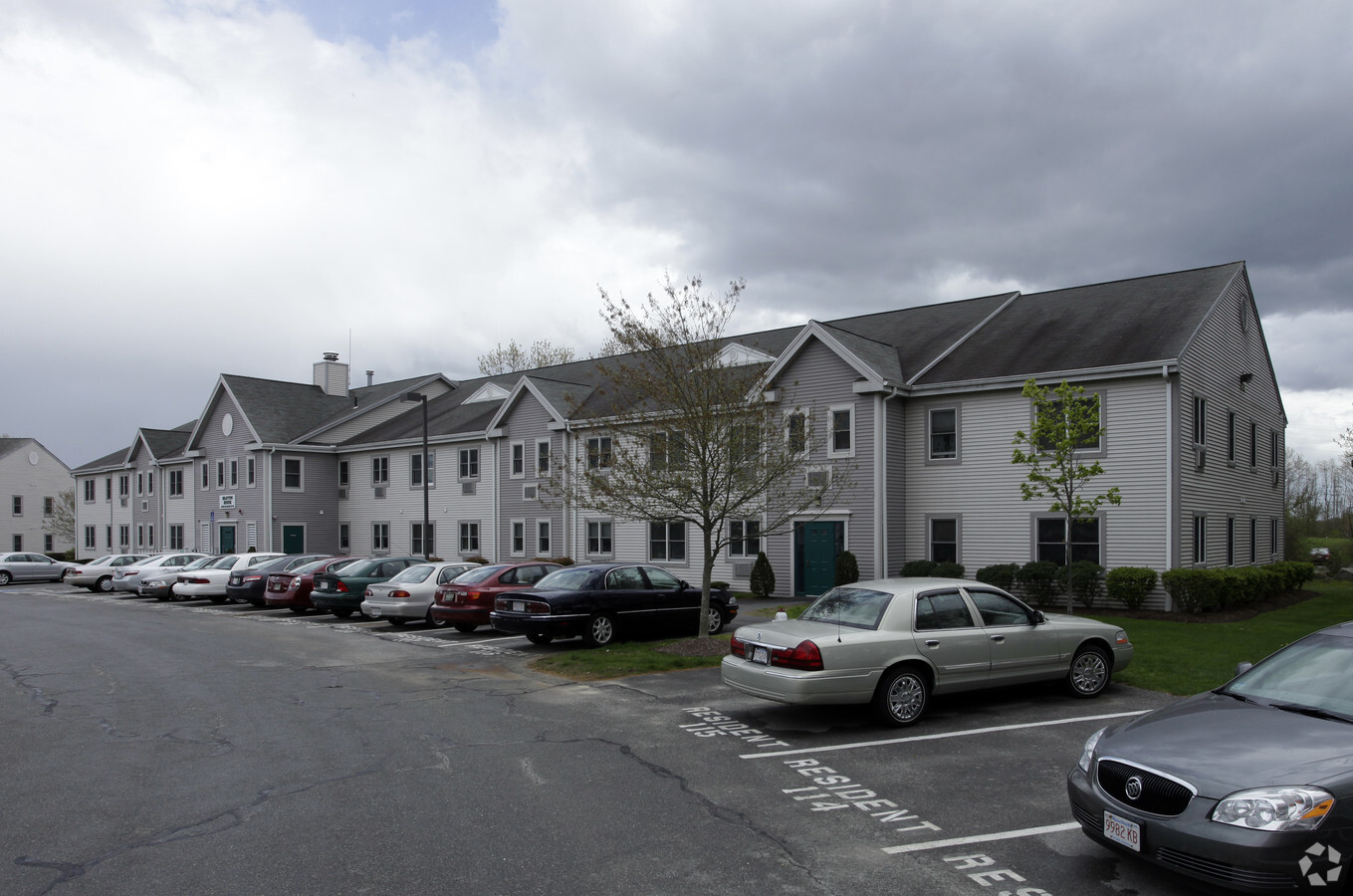 Photo - Oakwood Senior Estates Apartments