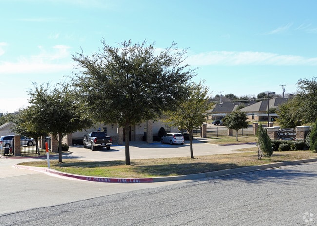 Photo - Oak Timber White Settlement Apartments