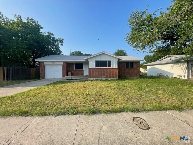 Building Photo - 2512 Live Oak Dr Rental
