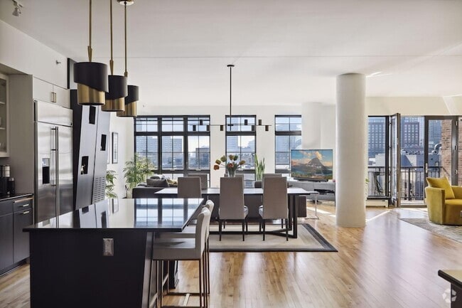 Building Photo - 401 N 2nd St Rental