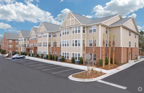 Building Photo - Seven Farms Village Rental
