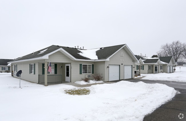 Building Photo - Cottages of Ellsworth Rental