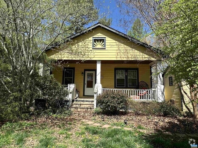 Building Photo - 6324 Schoolhouse Hill Rental