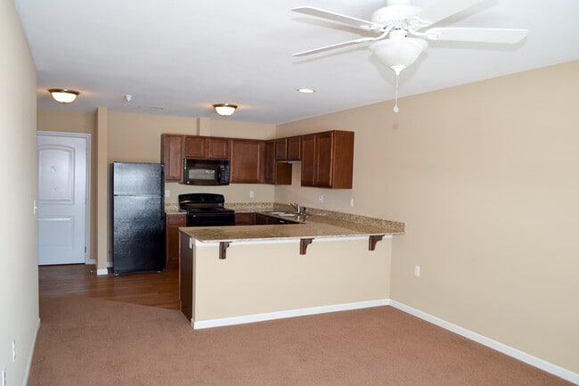 Fully Equipped Kitchen - Timberline Terrace Apartments