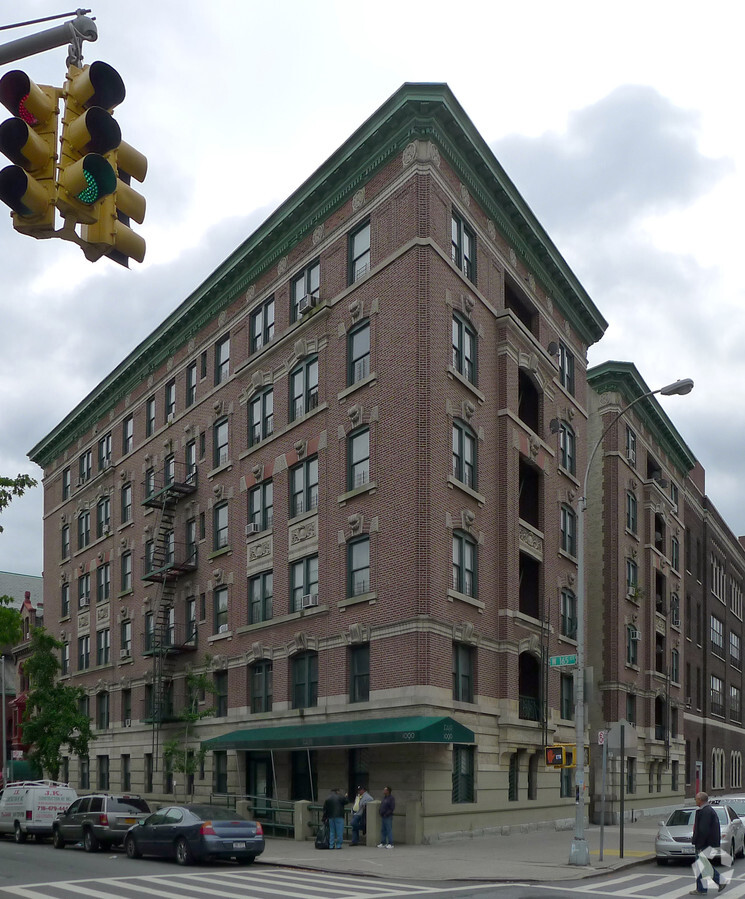 1088 - 1098 St Nicholas Ave - 1088-1098 St Nicholas Ave Apartments