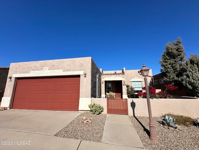 Building Photo - 1260 W Calle De Sotelo