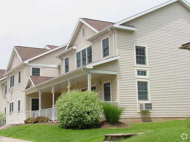 Primary Photo - Anthony Court Rental