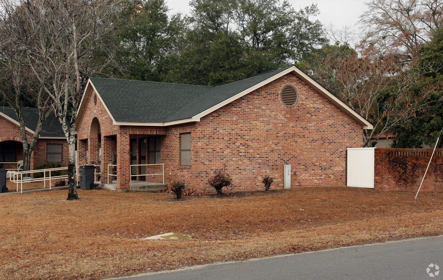 Photo - Buskirk Apartments