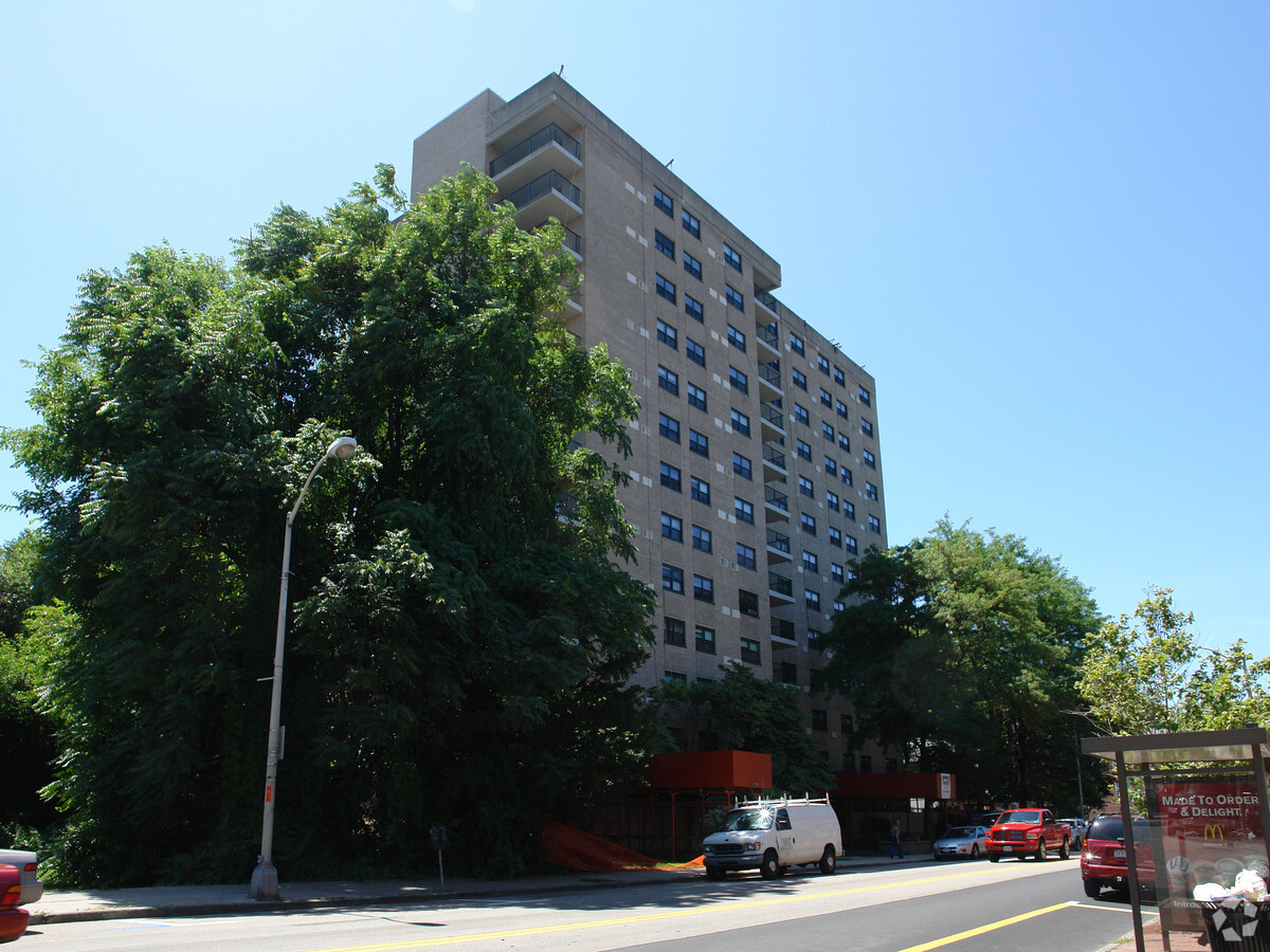 Wesley Hall Apartments - Wesley Hall Apartments