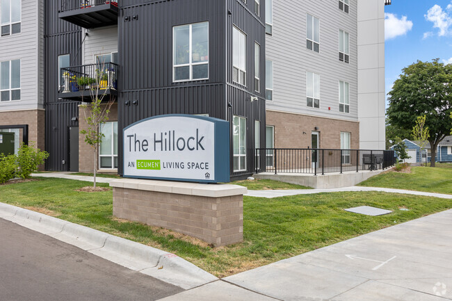 Building Photo - The Hillock Rental