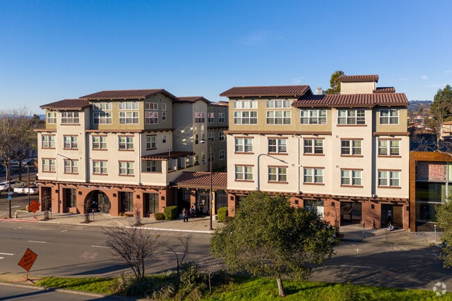 Building Photo - Helios Corner Rental