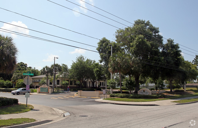 Primary Photo - Palm Lake Village Rental