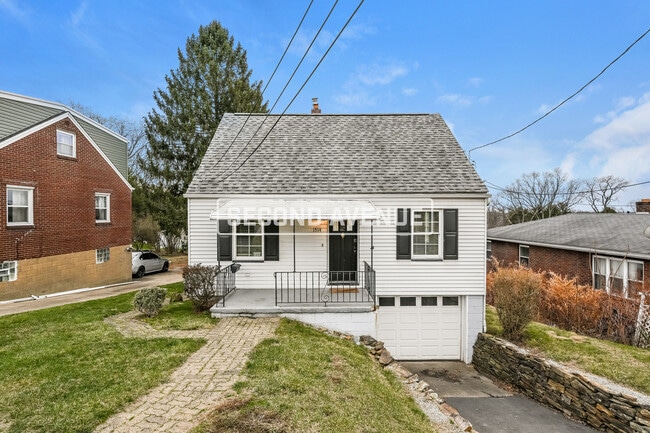 Photo - 1514 James St Rental