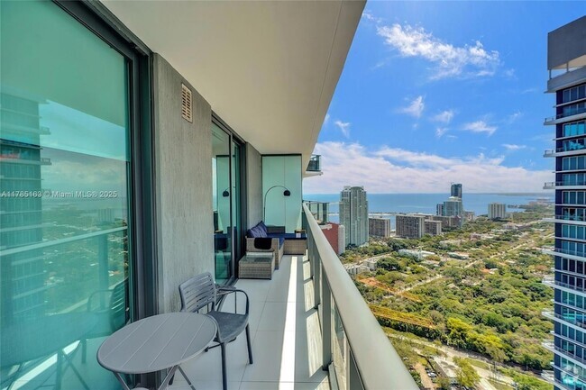 Building Photo - 1300 S Miami Ave Rental