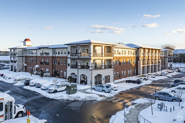 Front - Harpers Station Apartments