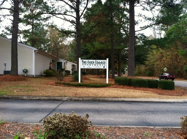 The Oaks Village - The Oaks Village Apartments