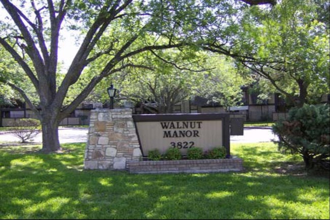 WALNUT MANOR SA APTS - WALNUT MANOR SA APTS