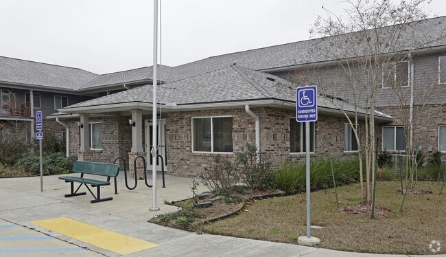 Building Photo - Hooper Springs - Senior Living Rental