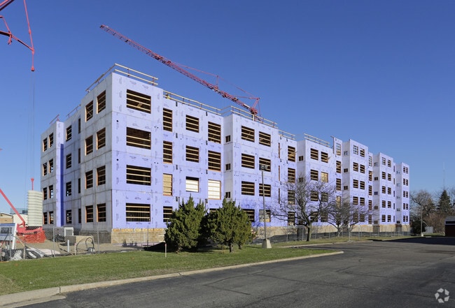Building Photo - Flourish Rental
