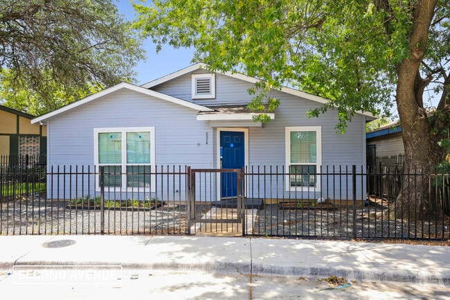 Photo - 2024 Lewiston Ave Rental