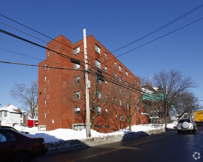 Primary Photo - Winchester Crane Apartments