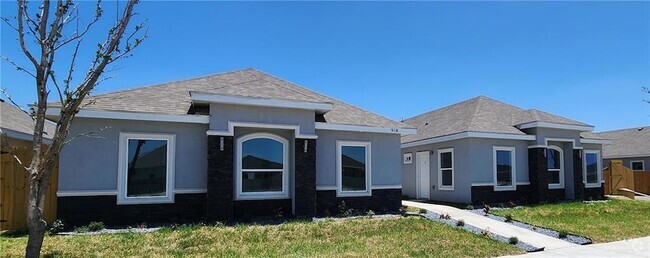 Building Photo - 918 N Woodson Ave Rental