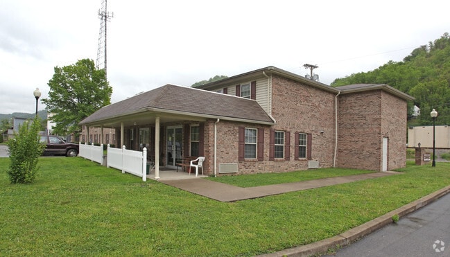 Primary Photo - Upper Falls Landing Rental