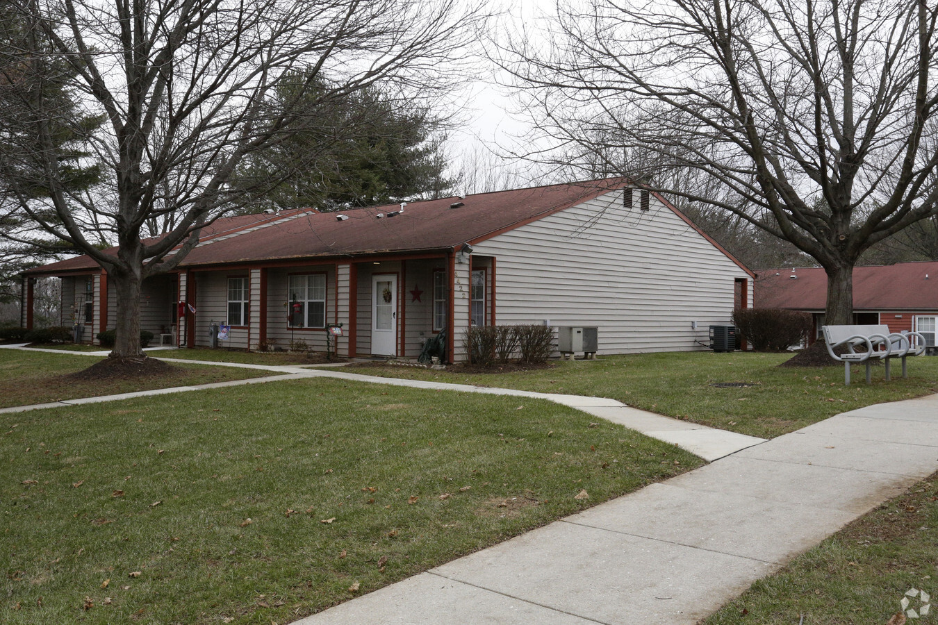 Ridgely House Apartments - Ridgely House Apartments