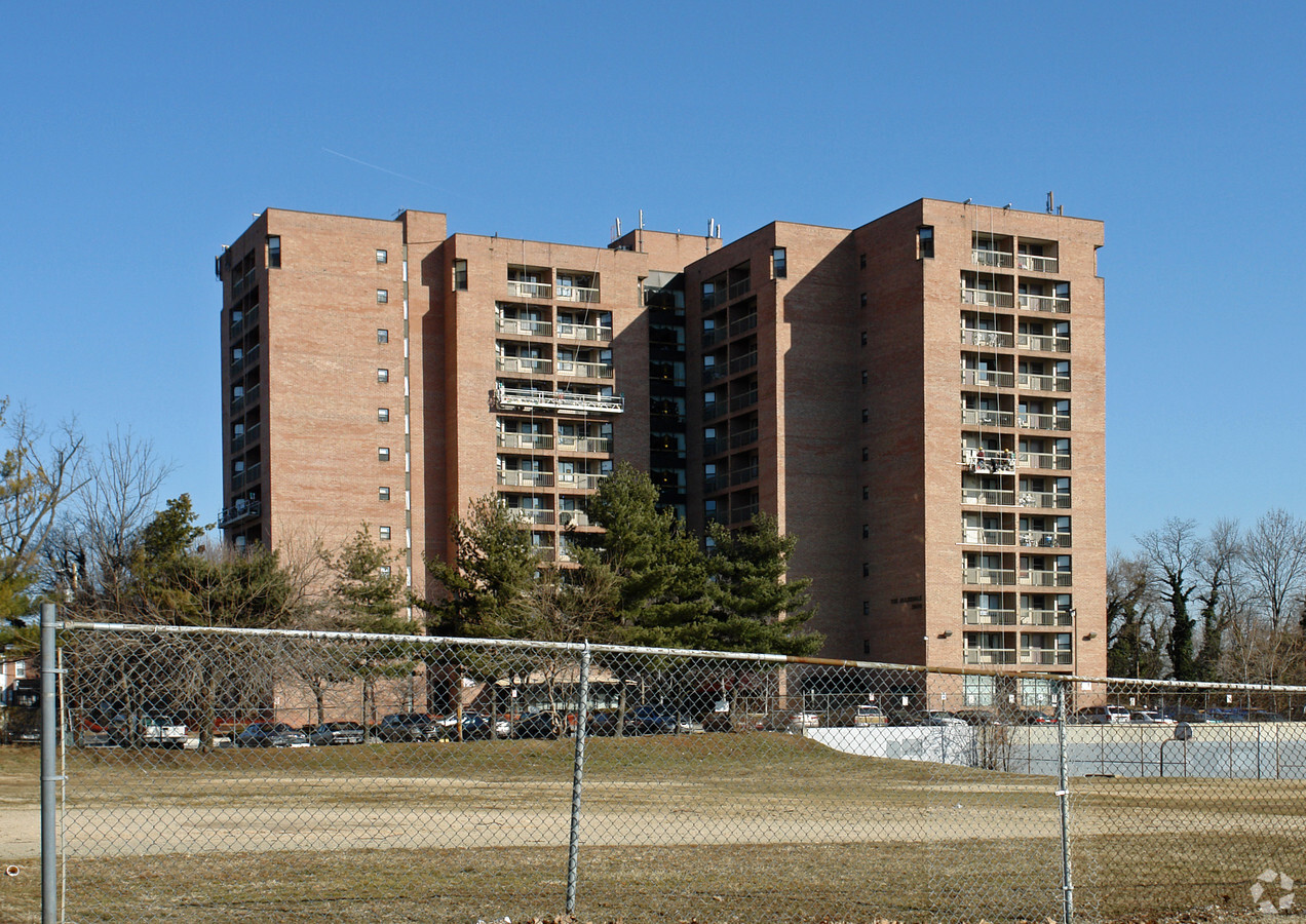 The Allendale - The Allendale Apartments