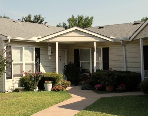 Cottages of Oak Springs - Cottages of Oak Springs Apartments