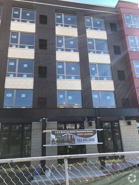 Chicago Canvas Team - McCrory Senior Apartments