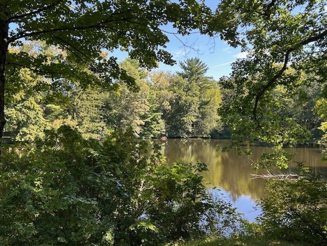 Floor Plan - 3BR/2.5BA