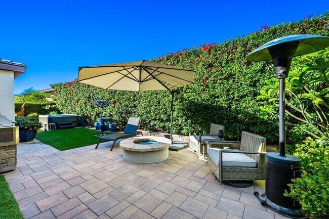 Building Photo - 51287 Longmeadow St