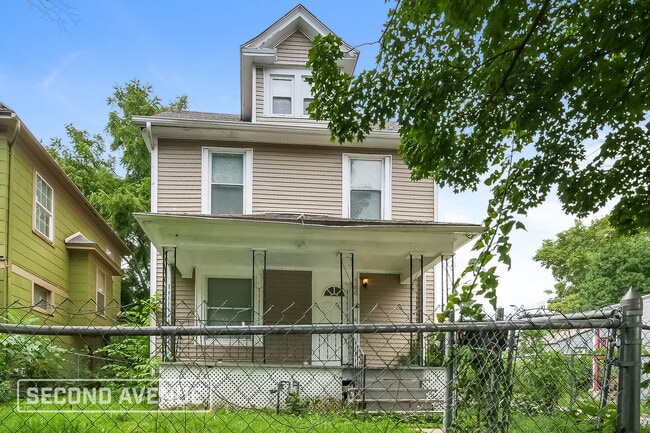 Building Photo - 144 N White Ave Rental