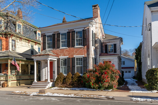 Photo - 118 N Union St Unit 2 Apartment