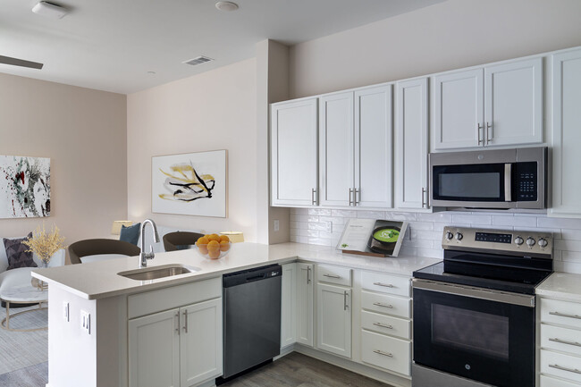 Acclaim at Greenbrier - Acclaim at Greenbrier Apartments