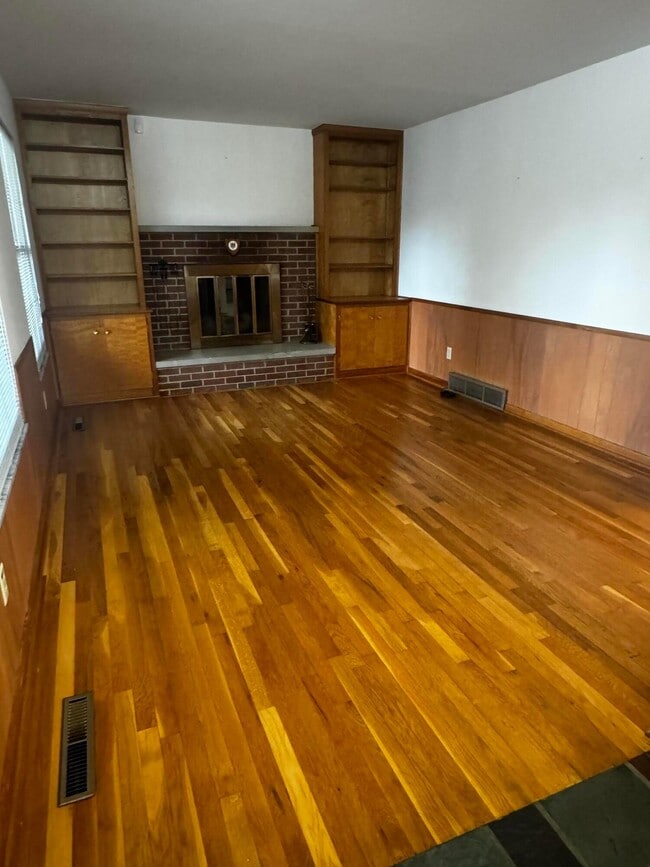 4276 Kenbury Pl Rental Columbus, Ohio 1 unit available After55