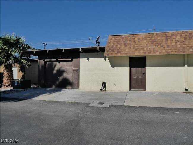 Photo - 2765 Heritage Ct Townhome