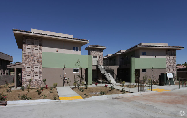 Building Photo - Catalina Senior Apartments