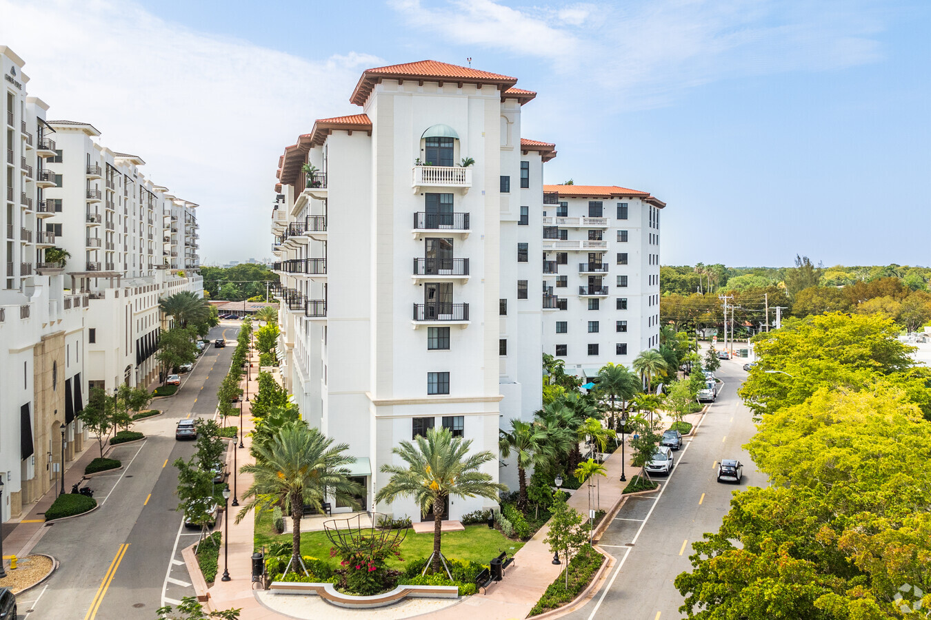 363 Granello Ave - Facing East - The Watermark at Coral Gables Apartments