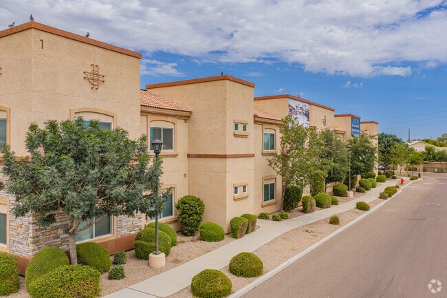 Building Photo - MorningStar at Golden Ridge