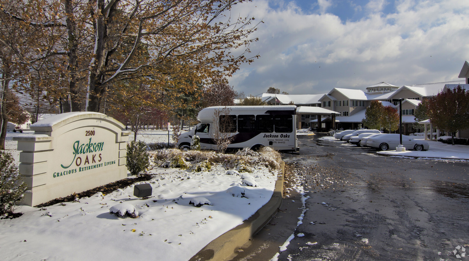 Jackson Oaks - Jackson Oaks Apartments