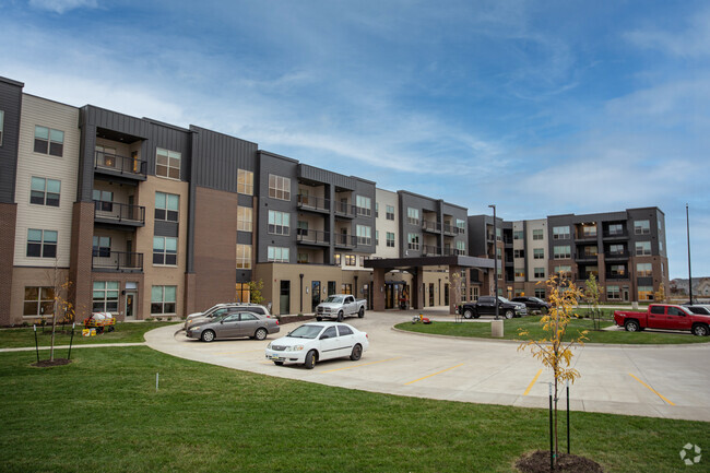 Exterior - Attivo Trail Ankeny Rental