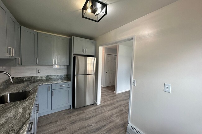 Photo - 28D W 23rd St Rental