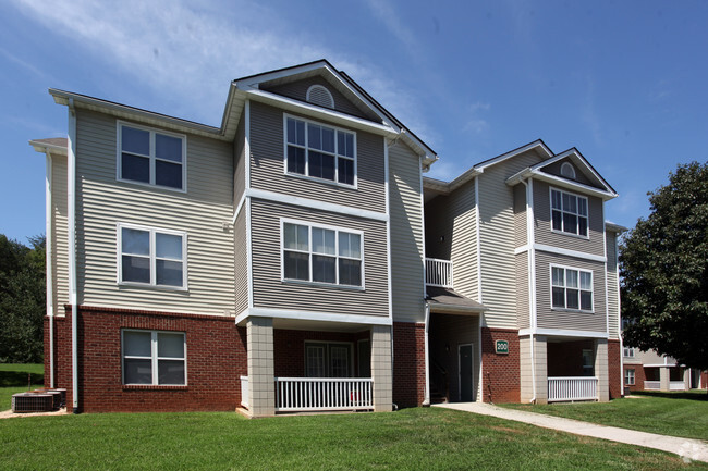 Phase I - Poplar Forest I Apartments