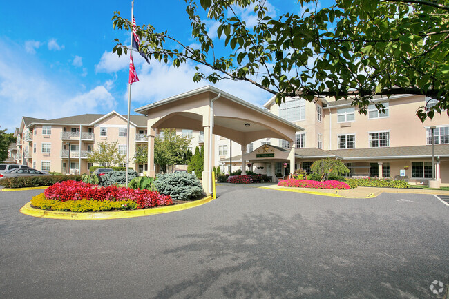 Building Photo - Oxmoor Lodge Independent Senior Living Rental